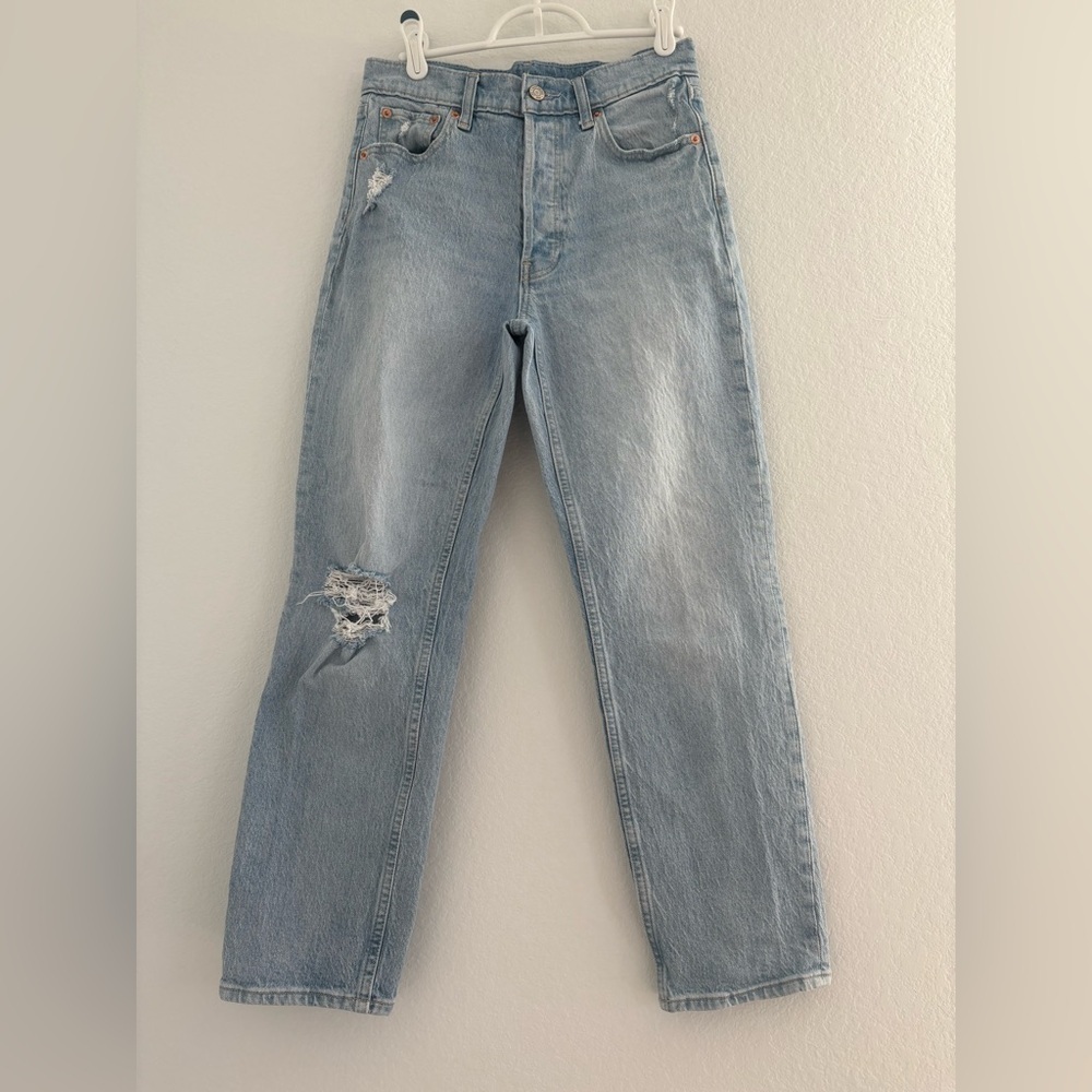 GAP Denim Cheeky Straight High Rise Jeans Light Wash - Picture 6 of 11